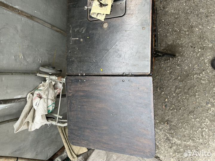 Швейная машинка