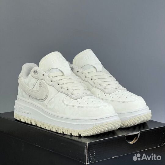 Nike Air Force 1 Lux White