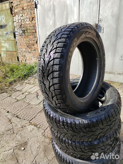 Toyo Observe G3-Ice 225/60 R17 103T