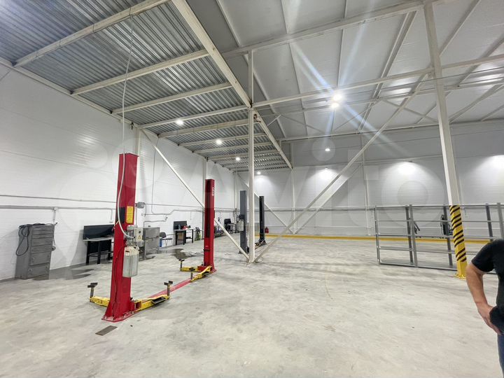 Автосервис, 240 м²