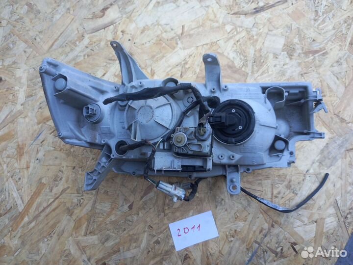 2011 Фара левая Daihatsu Tanto L350S