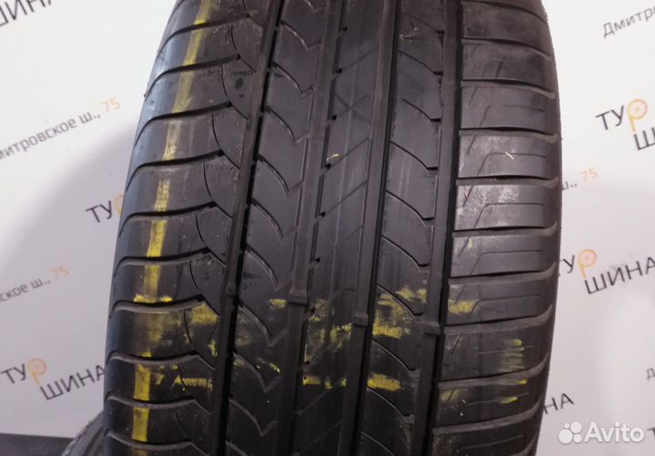 Goodyear EfficientGrip 275/40 R19 94Y