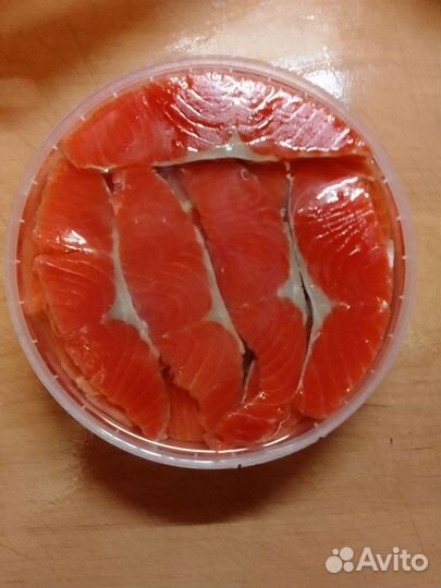 Красная рыбка семужного посола