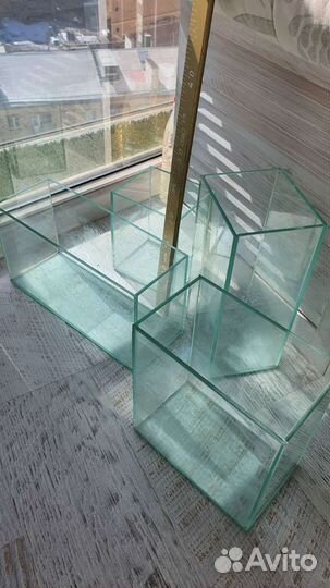 Аквариум, стекляная ёмкость