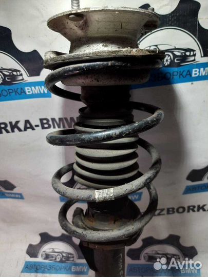 Стойка амортизатора передняя правая Bmw 1 E87