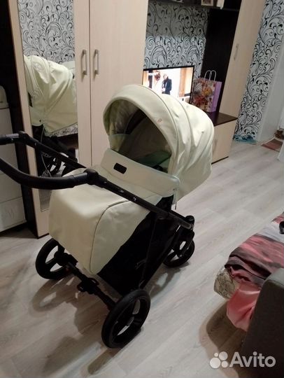 Коляска camarelo 2 в 1