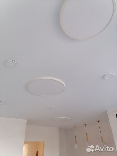 Натяжные потолки