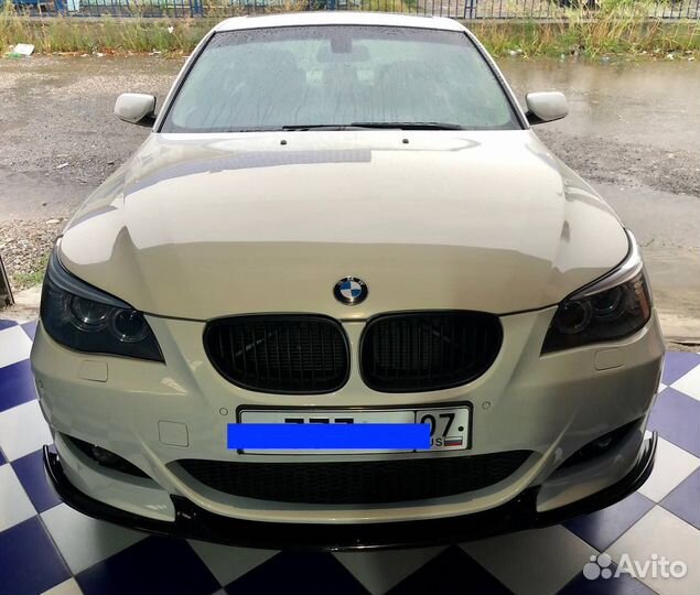 Передний бампер в стиле М лук М5 на BMW E60