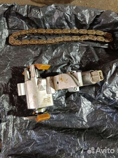 Натяжитель межвальной цепи ауди 1.8 ADR