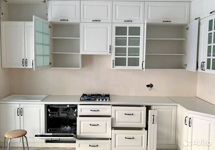 Кухонный гарнитур под ключ