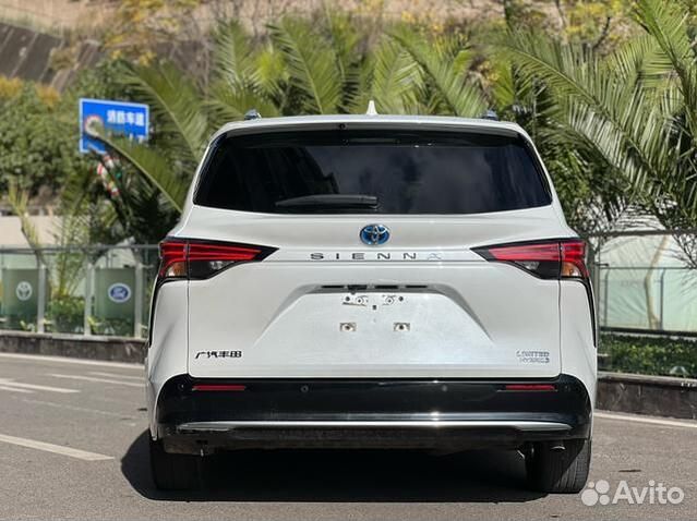 Toyota Sienna 2.5 AT, 2021, 35 000 км