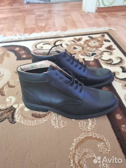 Военные ботинки