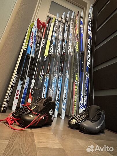 Лыжи,комплекты 110-220см на NNN/SNS автомат