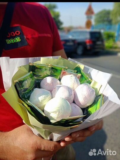 Сладкие букеты из конфет