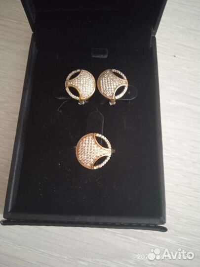 Серебряные серьги и перстень, комплект