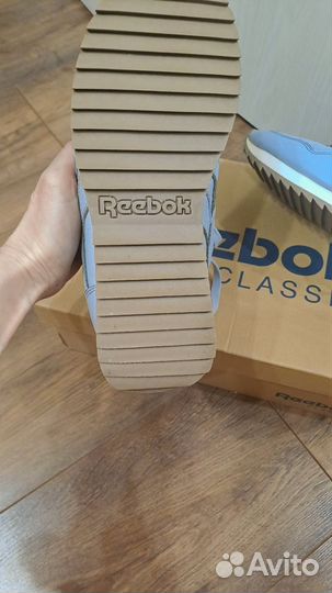 Кроссовки зимние reebok женские 37.5 38