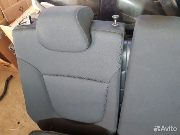 Сиденье заднее Hyundai Solaris 2013