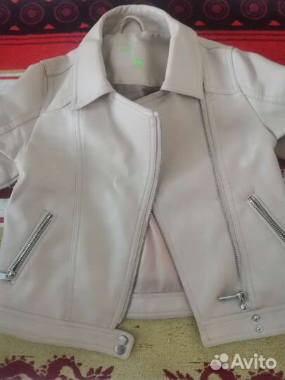 Кожаная куртка для девочки