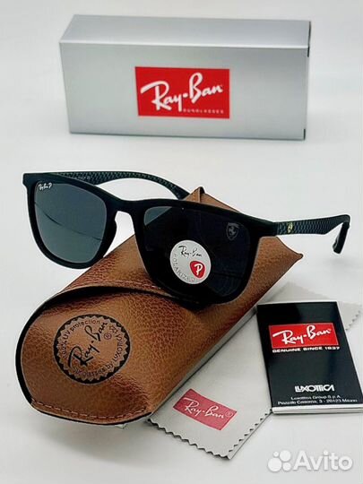 Солнцезащитные очки ray ban