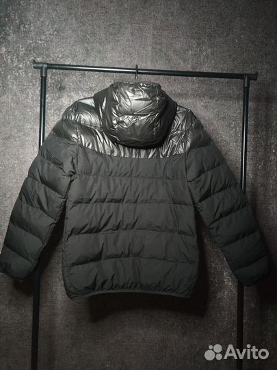 Зимняя куртка Nike