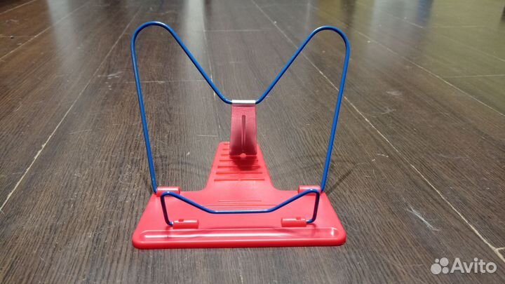 Подставка для книг