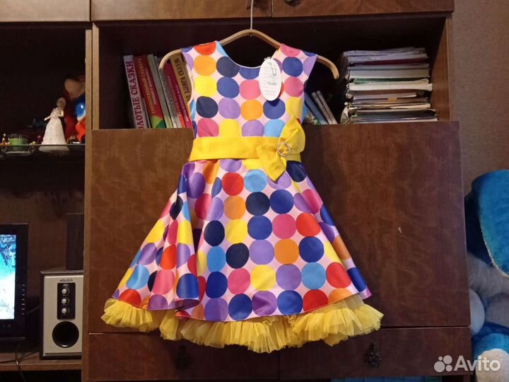 Платье для девочки новое
