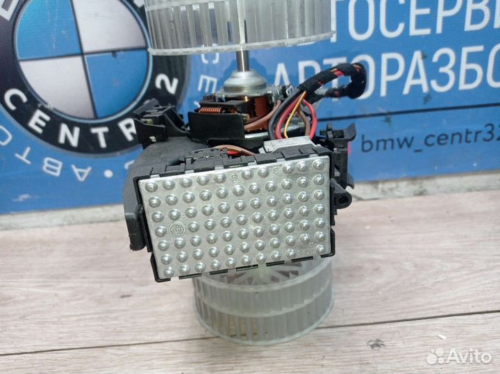Моторчик печки на BMW 5 Е60