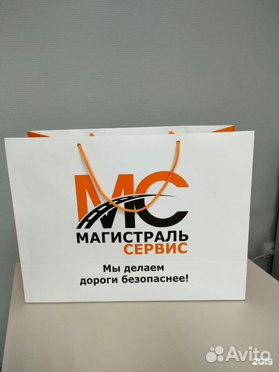 Календари, блокноты, сувениры