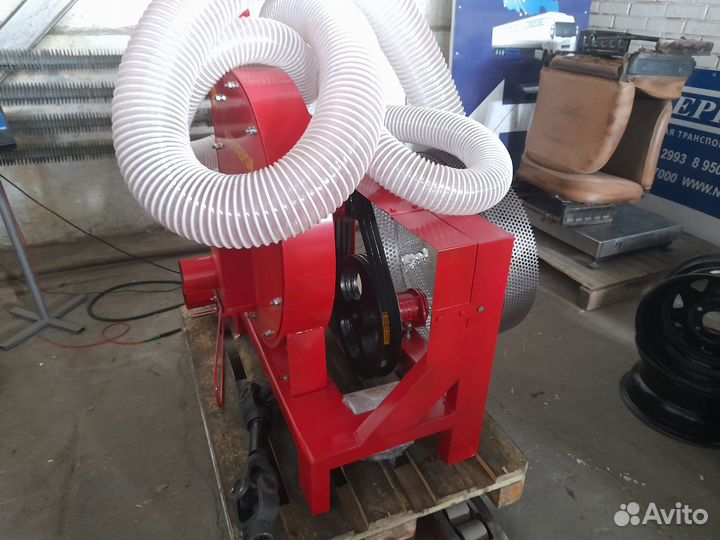 Зернодробилка от вом трактора 