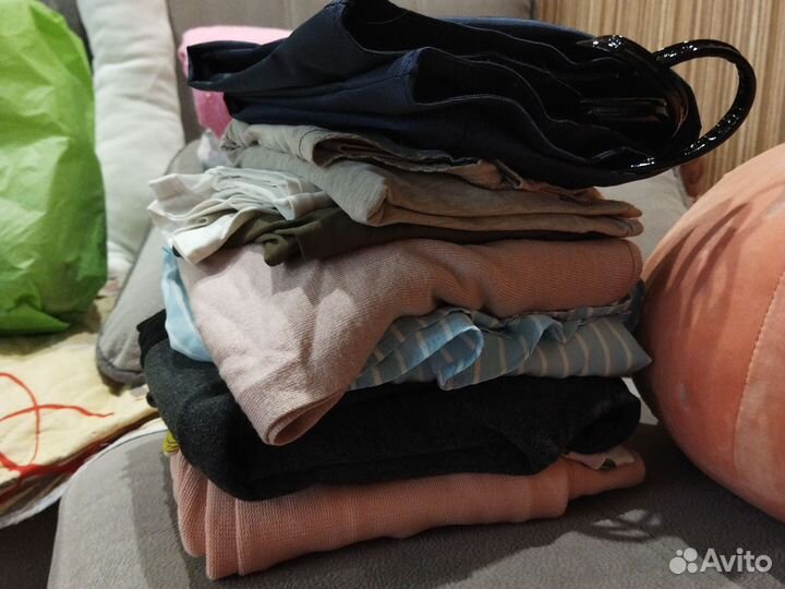 Женские вещи пакетом 44