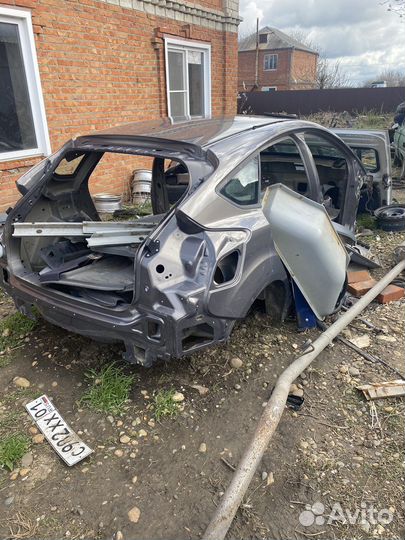 Форд Фокус 3 хэчбэк заднее крыло(четверть)