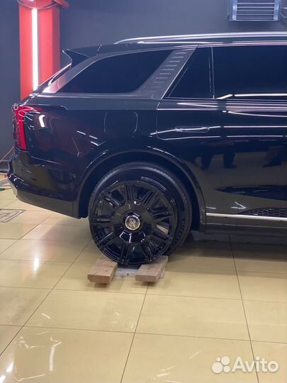 Кованые диски GT Forged R22 Rolls-Royce Cullinan