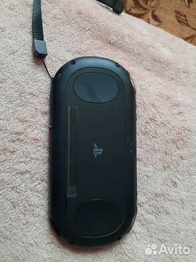 Продаётся пс вита слим