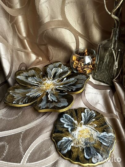 Блюдо Цветок и подстаканник из эпоксидной смолы
