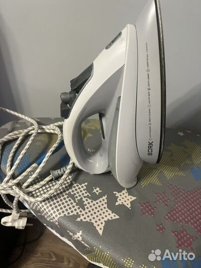 Утюг Bork IR500 на запчасти