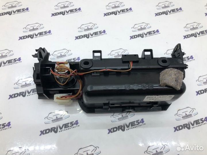 Пепельница Bmw 750I F01 N63B44 2011