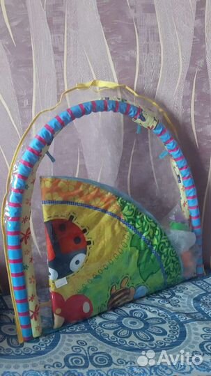 Развивающий коврик