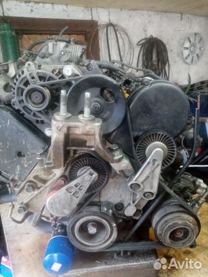 Двигатель. Кио карнивал 2.5