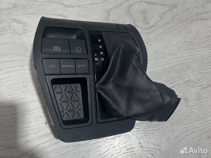 Toyota rav4 xa50 Консоль АКПП