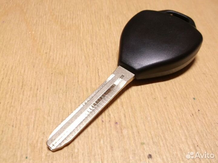 Toyota чип ключ tokai rika CO LTD MDL B41TA clbt/C