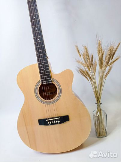 Акустическая гитара