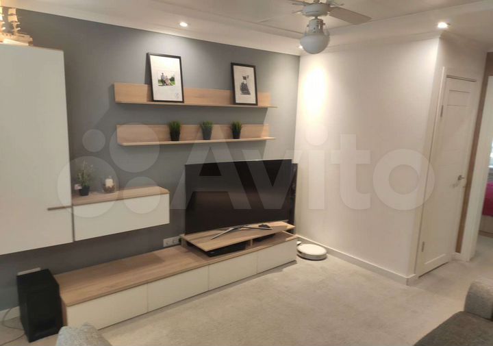 3-к. квартира, 55 м², 1/9 эт.