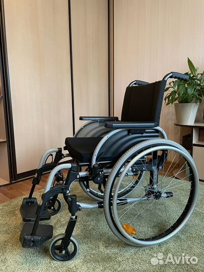 Коляска инвалидная Ottobock