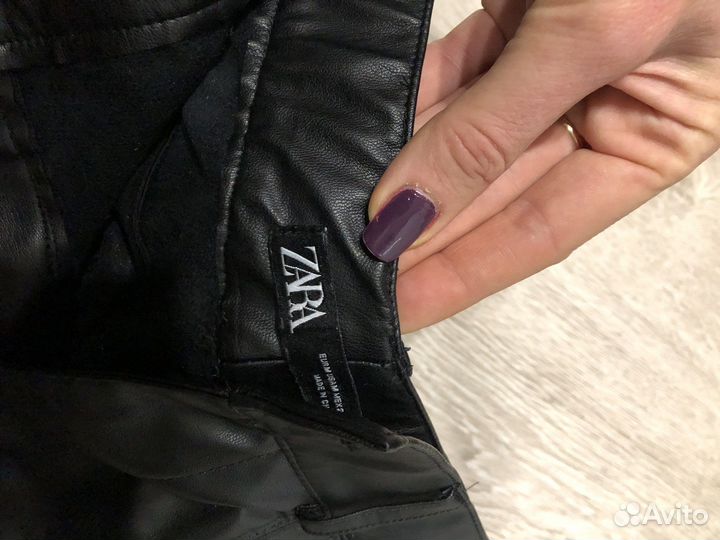Брюки кожа Zara