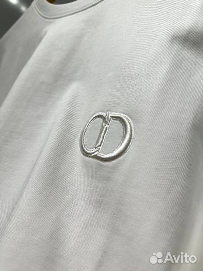 Футболка Dior