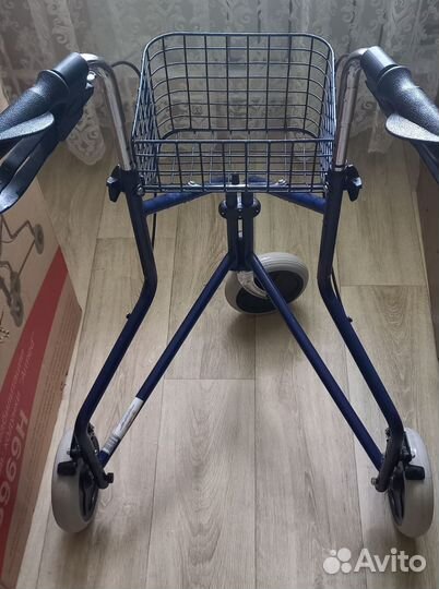 Ходунки для взрослых на колесах