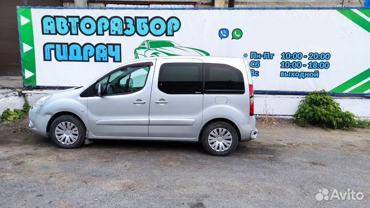 Опора двигателя задняя Citroen Berlingo 2 180688