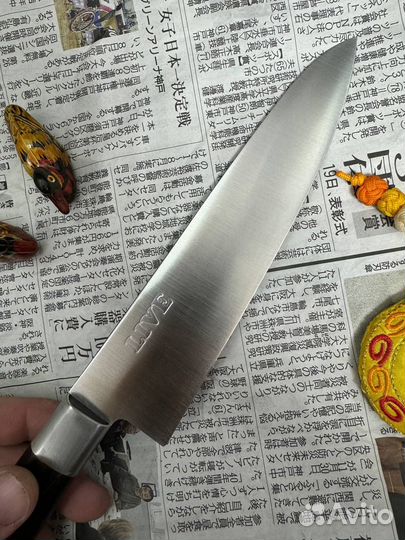 Японский кухонный нож Гюйто 19см