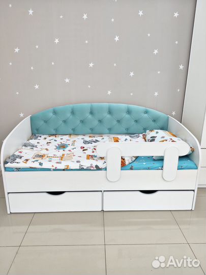 Детская кровать с ящиками