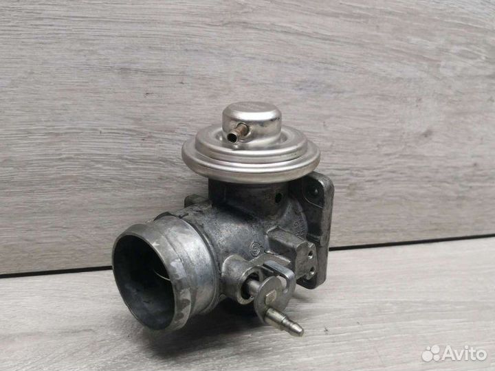 Дроссельная заслонка Volkswagen Lt